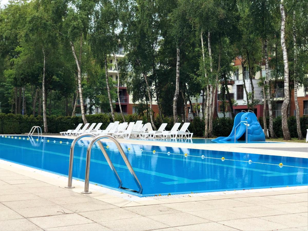 Blue Mare Black Deer Polanki 350 m Baltic See Kolberg Exterior foto